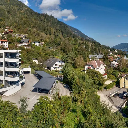 Mit Bergpanorama & Seeblick - 